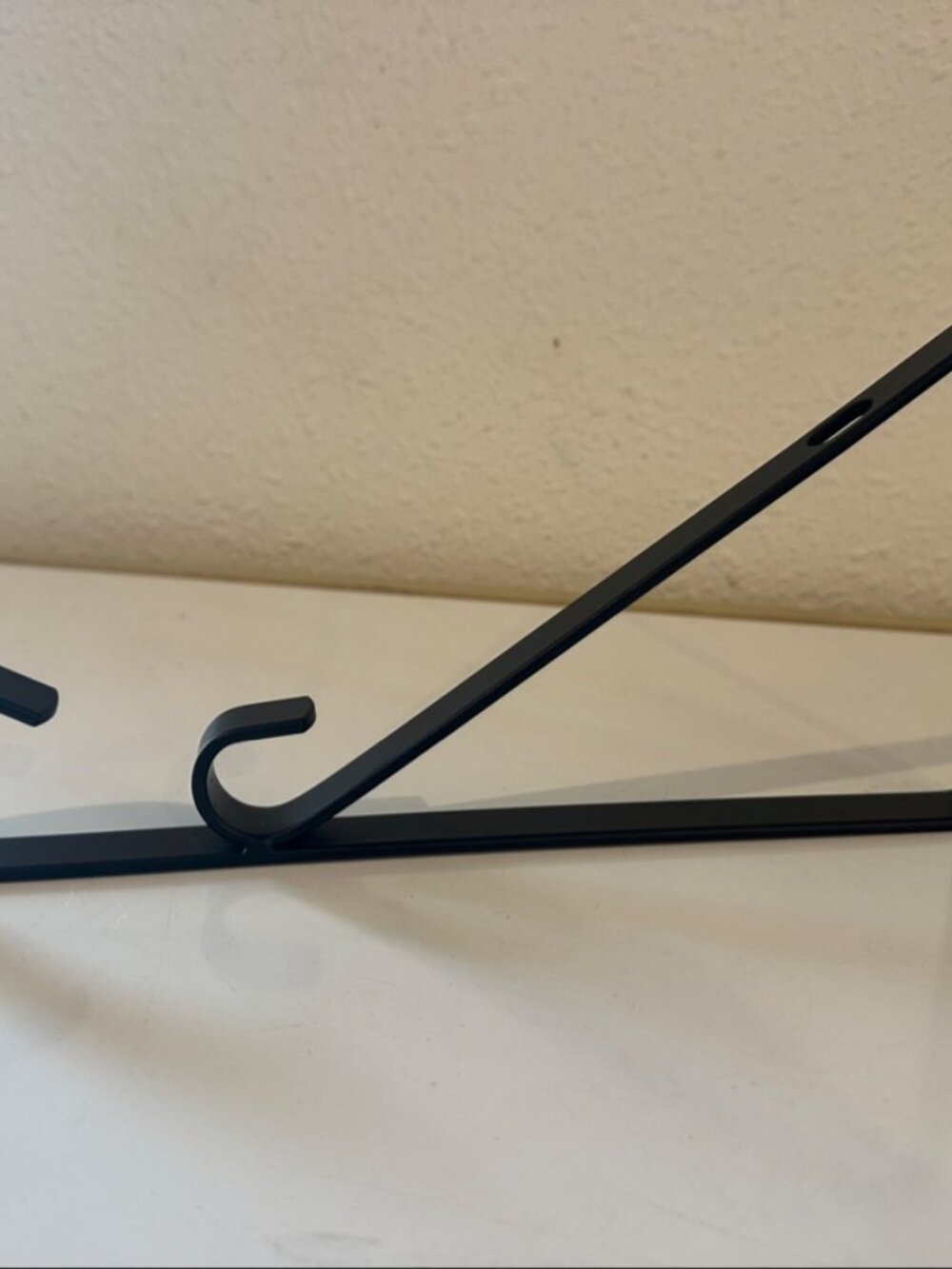 Black Metal Wall Mount Hook Bracket